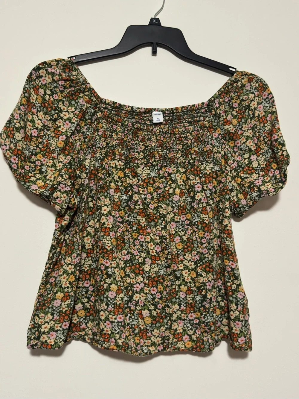 Old Navy Green Floral Print Square-Neck Smocked Blouse, Flutter Sleeve. SZ. M